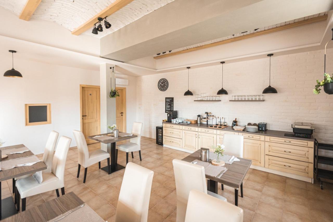 Magtar Villa Bóly Екстериор снимка